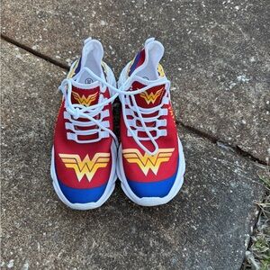Wonder Woman Themed Sneakers. Size 38 NWOT